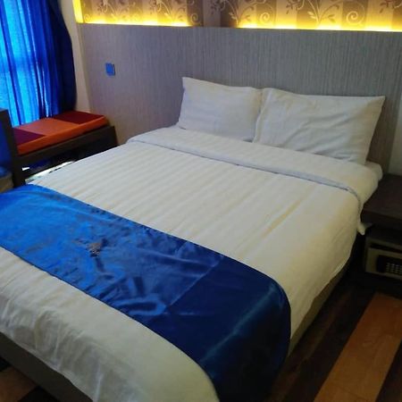 4Orty Inn Bintulu Dış mekan fotoğraf