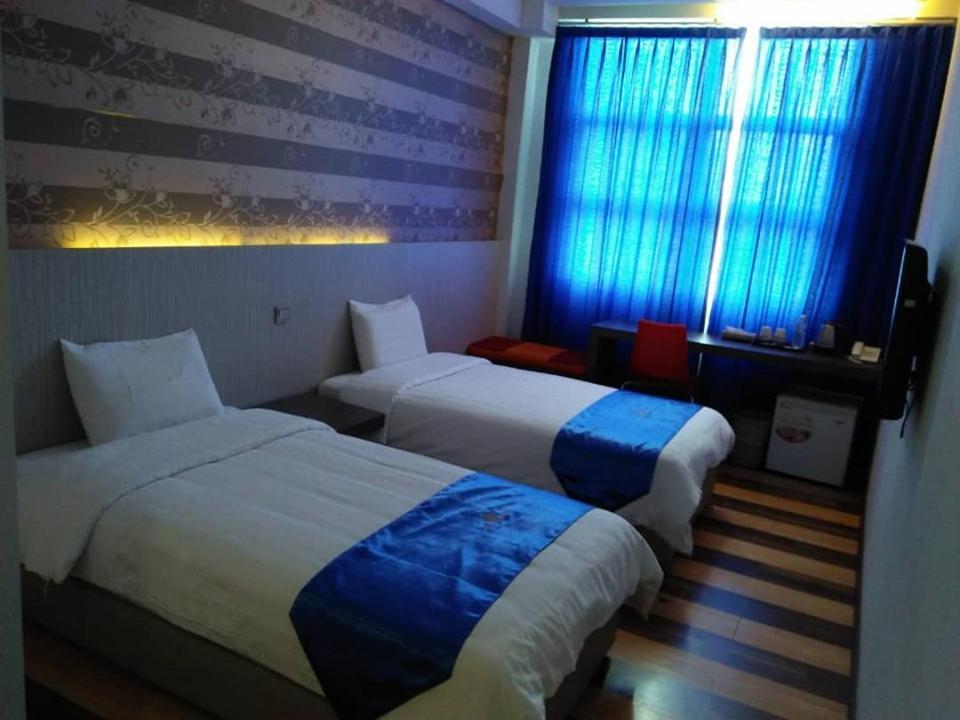 4Orty Inn Bintulu Dış mekan fotoğraf