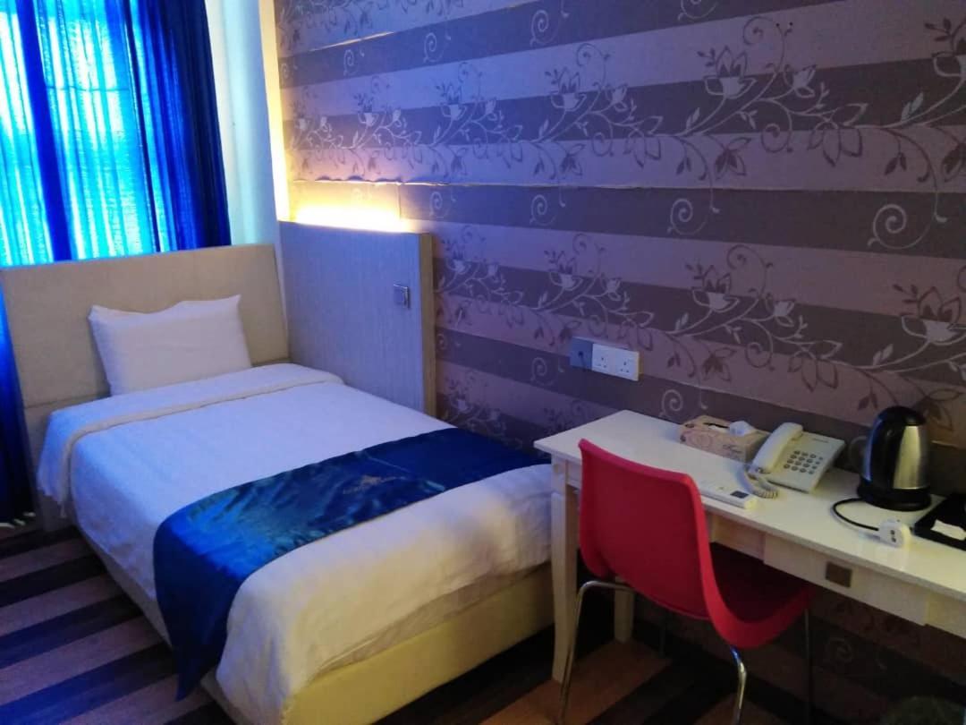 4Orty Inn Bintulu Dış mekan fotoğraf